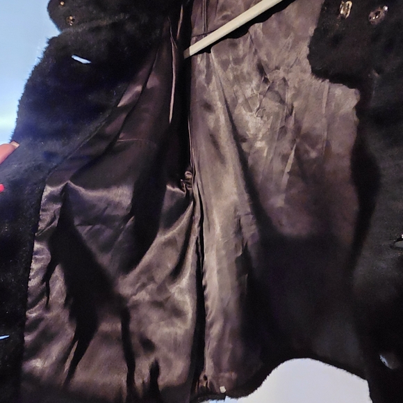 Joseph Magnin 70+ Faux Fur Cropped Coat - Picture 7 of 16